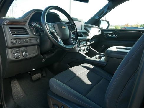 Used 2023 Chevrolet Tahoe LS image 11