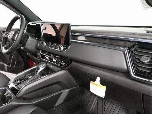 New 2026 GMC Canyon Elevation w/ Convenience Package image 23