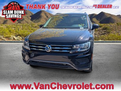Used 2019 Volkswagen Tiguan SE w/ Panoramic Sunroof Package
