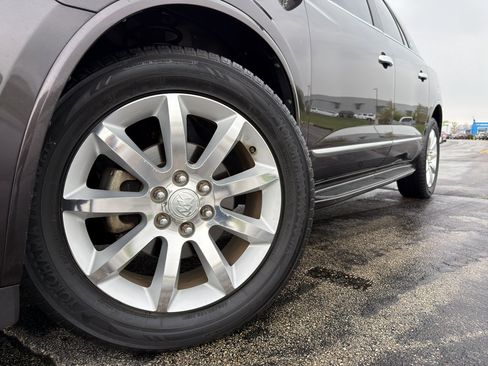 Used 2013 Buick Enclave Premium FWD image 10