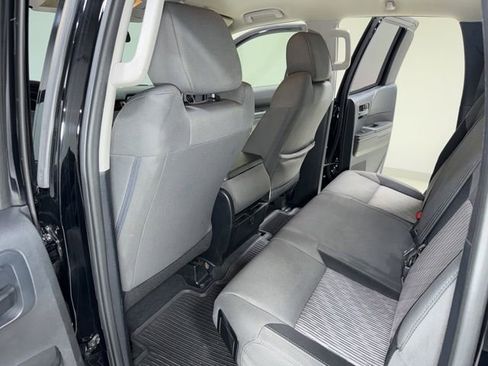 Used 2014 Toyota Tundra SR image 16