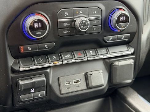 Used 2021 Chevrolet Silverado 1500 RST w/ All Star Edition Plus image 17