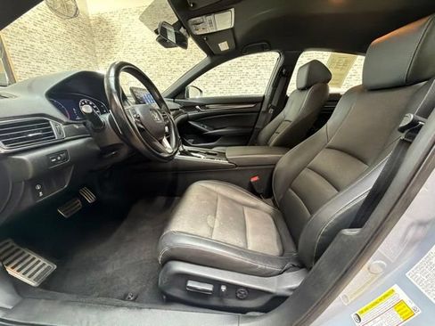 Used 2022 Honda Accord Sport image 18