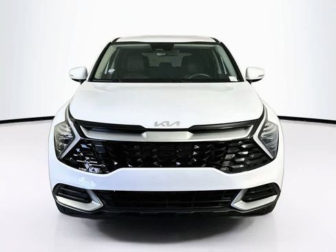 Used 2025 Kia Sportage EX FWD image 6