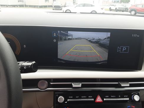 Used 2025 Hyundai Tucson SEL FWD image 20