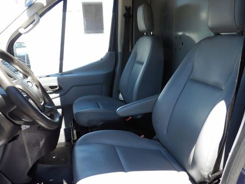 Used 2019 Ford Transit 250 148 High Roof Extended RWD image 7