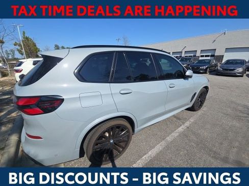 Used 2024 BMW X5 xDrive40i w/ M Sport Package image 8