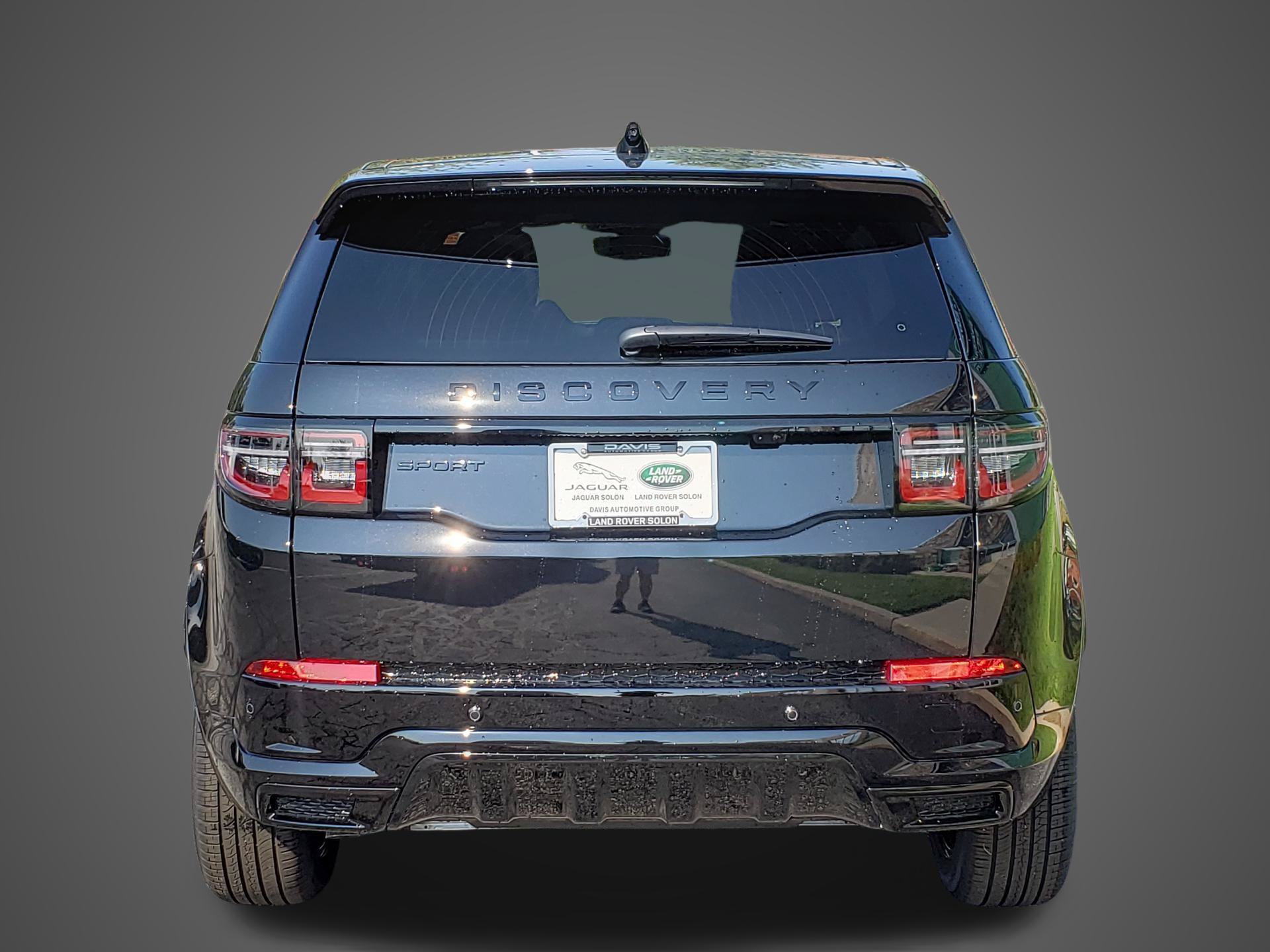 New 2026 Land Rover Discovery Sport Landmark AWD/4WD image 6
