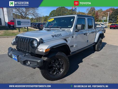 Used 2022 Jeep Gladiator Willys image 1