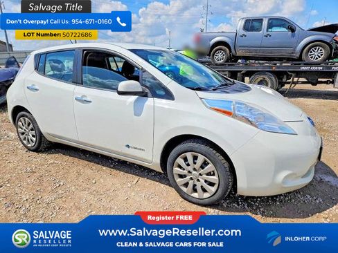 Used 2015 Nissan Leaf S w/ Charge Package FWD image 5