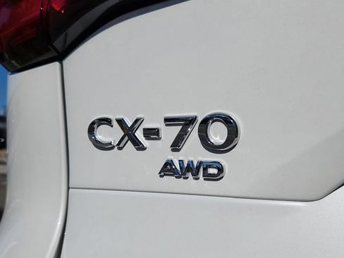 Certified 2025 MAZDA CX-70 3.3 Turbo w/ Premium Package AWD/4WD image 14