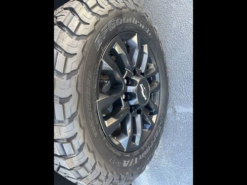 Certified 2025 Chevrolet Silverado 2500 LT w/ Trail Boss Package AWD/4WD image 26