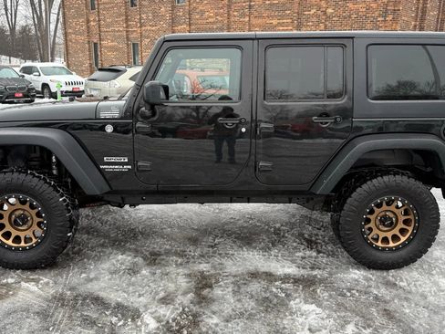 Used 2016 Jeep Wrangler Unlimited Sport w/ Quick Order Package 24S image 8