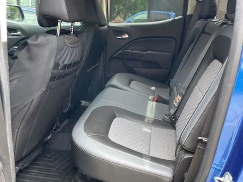 Used 2018 Chevrolet Colorado Z71 AWD/4WD image 21
