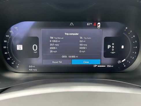 Certified 2025 Volvo XC60 B5 Plus AWD/4WD image 26