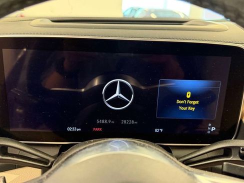 Used 2023 Mercedes-Benz GLC 300 4MATIC image 24