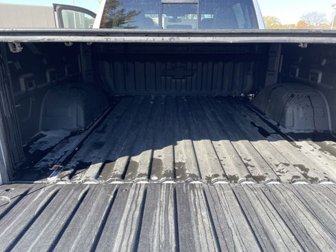 Used 2019 Chevrolet Silverado 1500 RST image 14