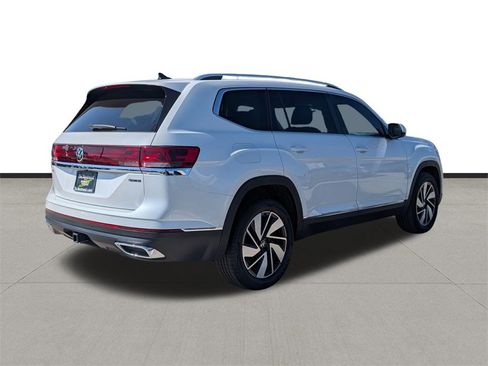 New 2025 Volkswagen Atlas SEL image 5