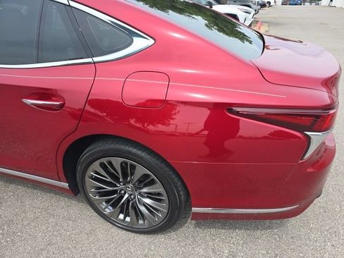 Used 2018 Lexus LS 500 AWD w/ Luxury Package image 11