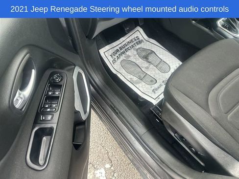 Used 2021 Jeep Renegade Latitude image 12