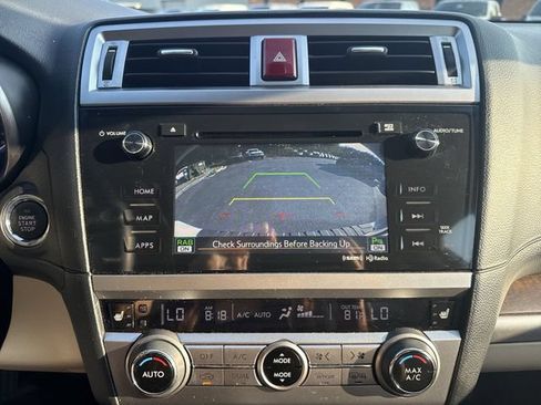 Used 2017 Subaru Outback 2.5i Limited AWD/4WD image 19