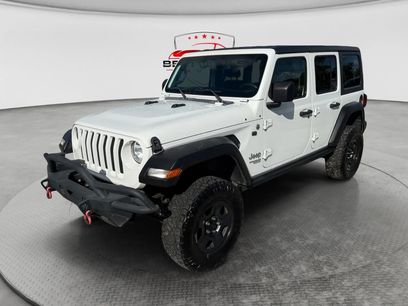 Used 2015 Jeep Wrangler Unlimited Rubicon w/ Connectivity Group