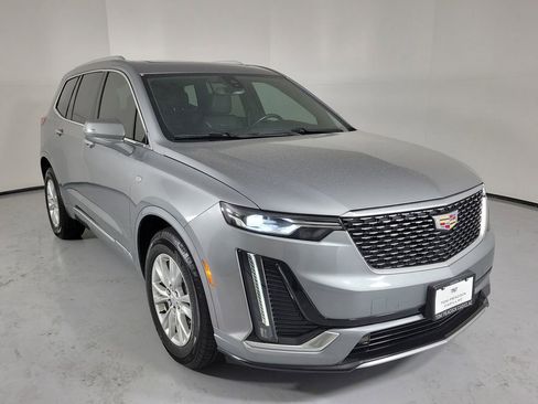 Used 2023 Cadillac XT6 Luxury FWD image 1