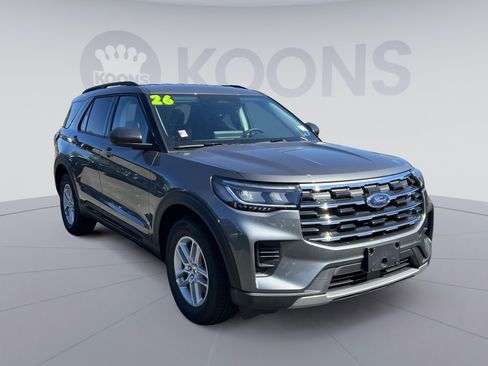 New 2026 Ford Explorer Active AWD/4WD image 18