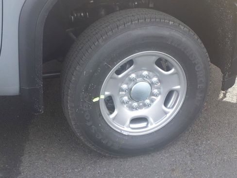 New 2025 GMC Sierra 2500 Pro w/ 1SA Pro Safety Plus Package image 9