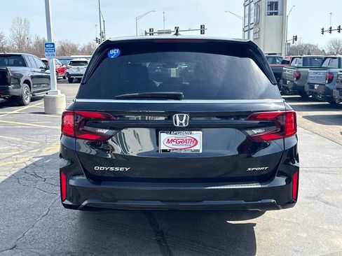 Certified 2025 Honda Odyssey Sport-L image 10