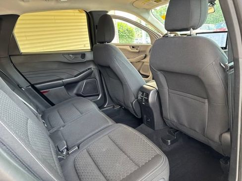 Used 2023 Ford Escape Active w/ Tech Pack #1 AWD/4WD image 17