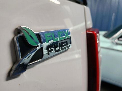 Used 2014 Ford Expedition XLT image 74