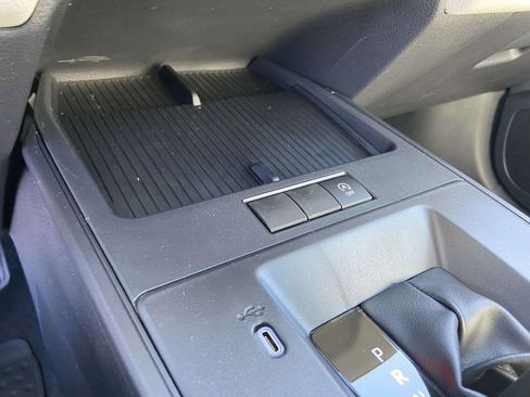 New 2026 Toyota Corolla Cross L image 21