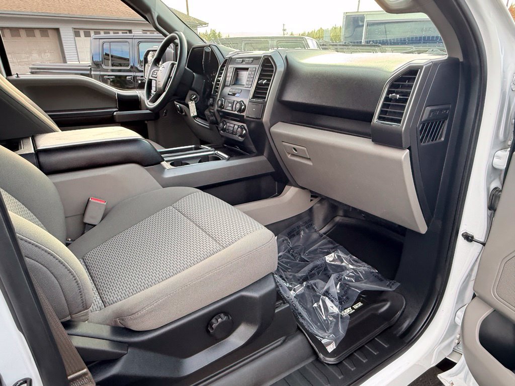 Used 2017 Ford F150 XLT w/ Trailer Tow Package AWD/4WD image 29