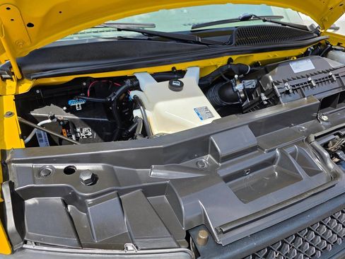 Used 2022 Chevrolet Express 2500 2500 3dr Cargo Van image 21