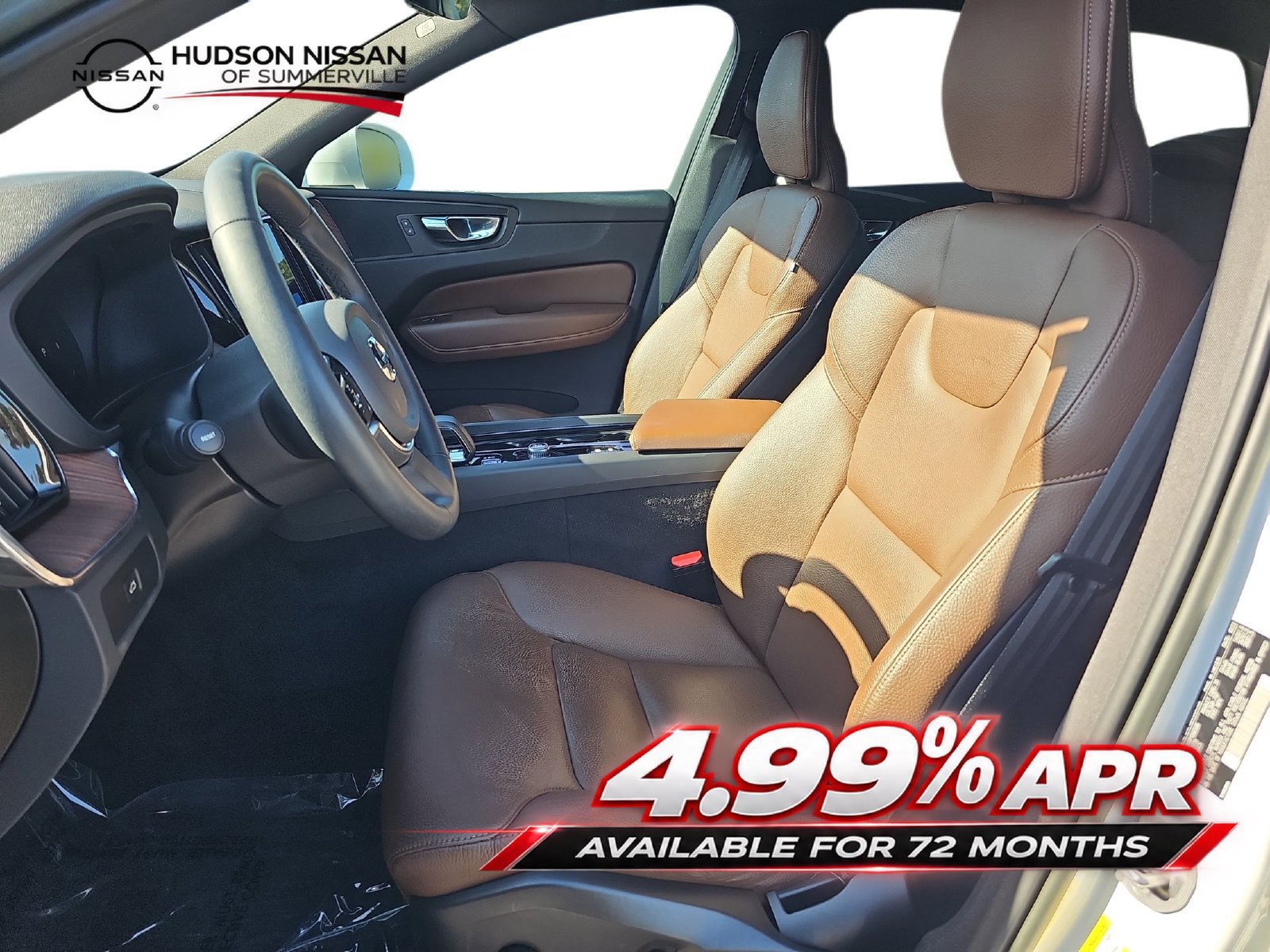 Used 2023 Volvo XC60 B5 Plus w/ Climate Package AWD/4WD image 15