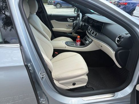 Used 2021 Mercedes-Benz E 450 4MATIC Sedan image 10