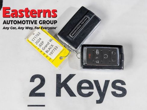 Used 2024 Jeep Grand Wagoneer Series II w/ Quick Order Packagew 28T AWD/4WD image 32