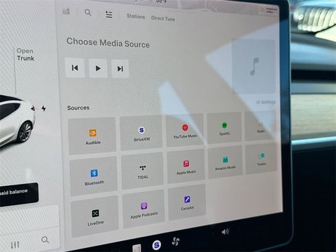 Used 2020 Tesla Model 3 Long Range image 12