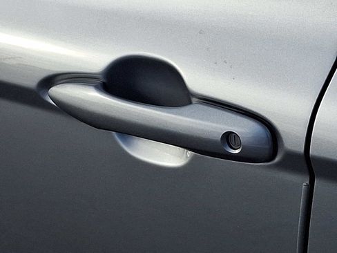 Certified 2024 Toyota Camry SE image 33