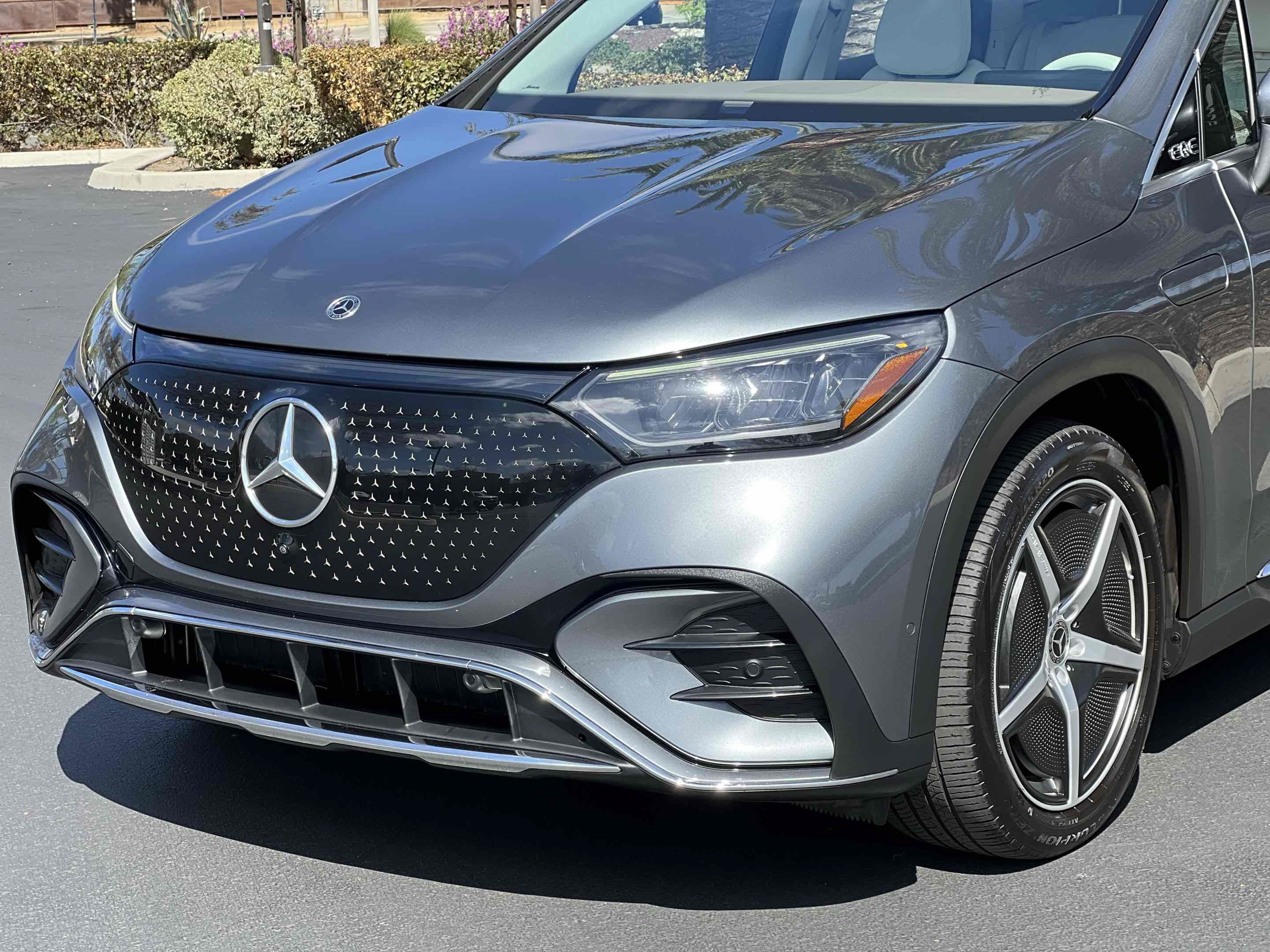 Used 2023 Mercedes-Benz EQE 350+ SUV w/ AMG Line Exterior Package image 55
