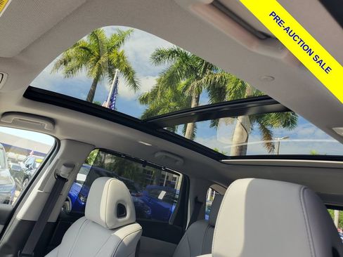 Certified 2024 Acura MDX w/ Technology Package FWD image 19