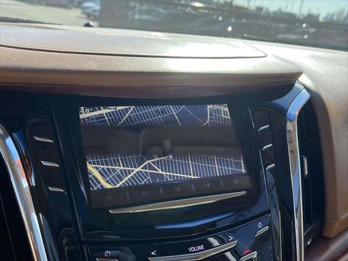 Used 2015 Cadillac Escalade ESV Platinum AWD/4WD image 28