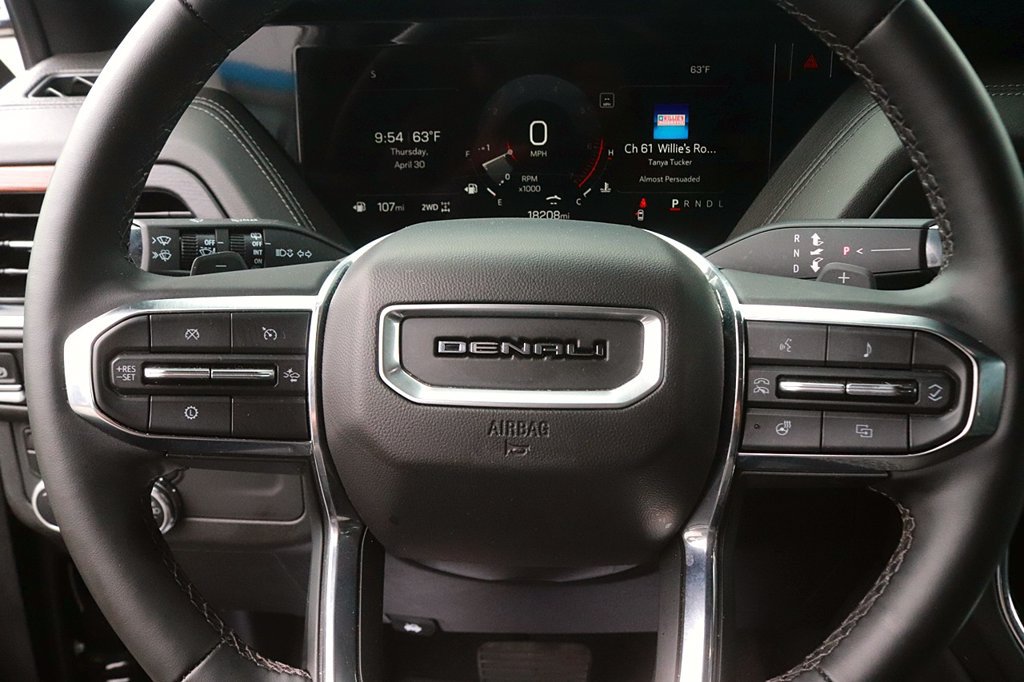 Used 2025 GMC Yukon Denali AWD/4WD image 22