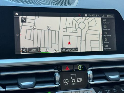 Used 2023 BMW M4 xDrive Competition w/ M Carbon Exterior Package AWD/4WD image 37