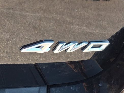 Certified 2023 Ford Explorer XLT w/ Equipment Group 202A image 33