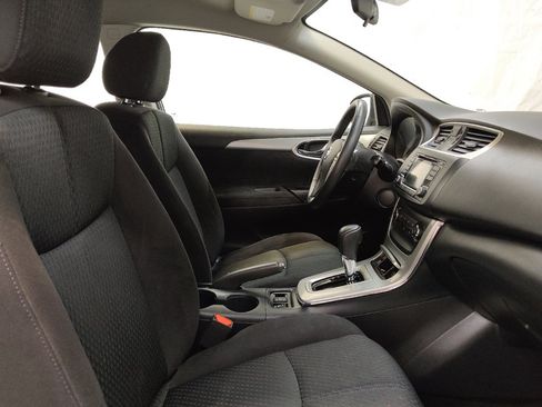 Used 2015 Nissan Sentra SR image 21