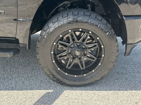Used 2020 RAM 1500 Big Horn AWD/4WD image 12