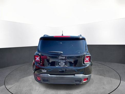 Used 2021 Jeep Renegade Latitude AWD/4WD image 6