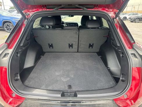 New 2025 Chevrolet Equinox EV LT w/ Convenience Package II image 8